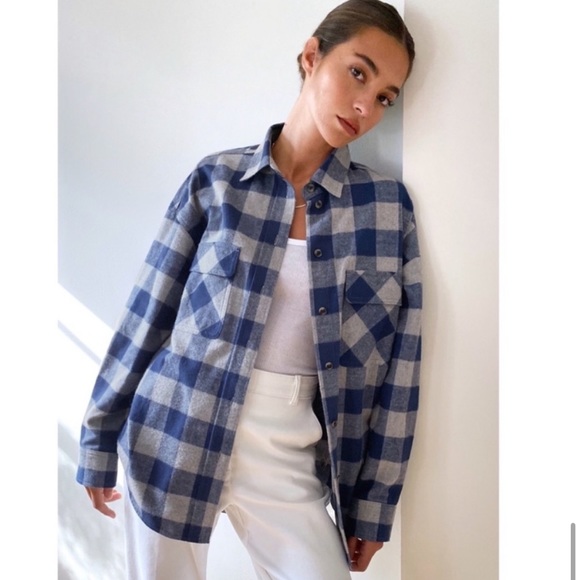 FINAL MARKDOWN Aritzia • Fisher Plaid Flannel Button Up Shirt • Medium - Picture 9 of 9